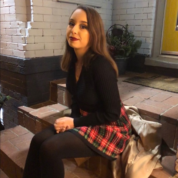 Meet your Posher, Isabelle - Picture 2 of 8